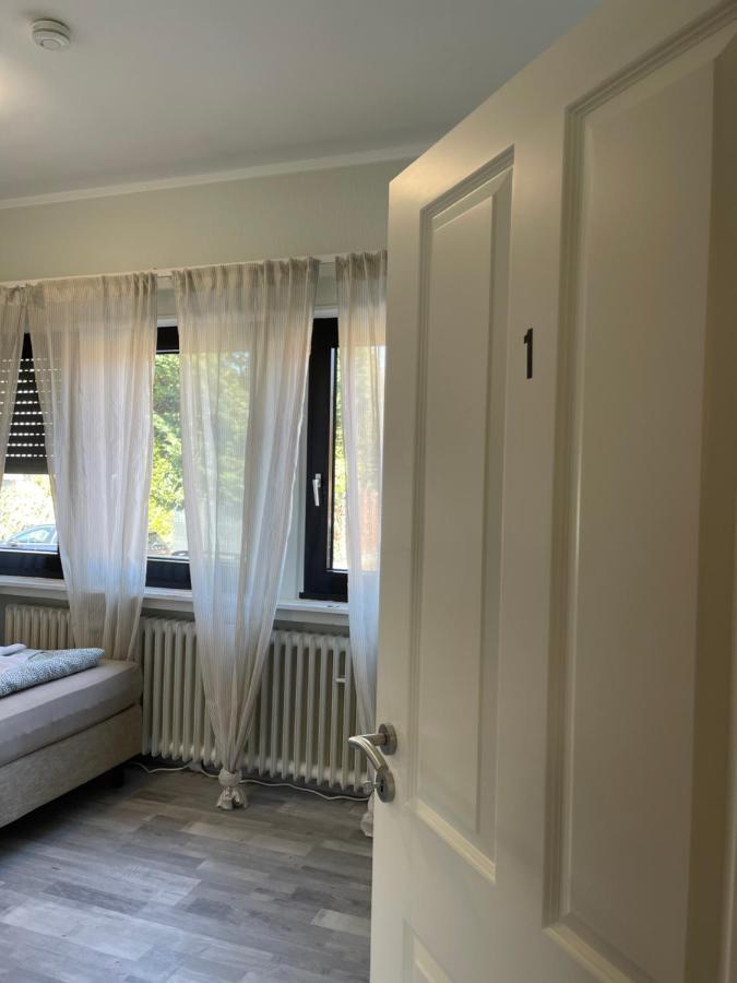 Comfortable Shared Apartment With Private Room In Wesseling Zewnętrze zdjęcie